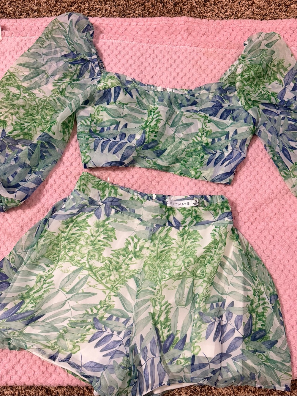 Chicways Green & Blue Leaf Print Two-Piece Set - Small
